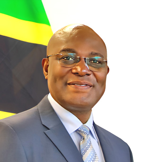 Dr. Mpoki Ulisubisya