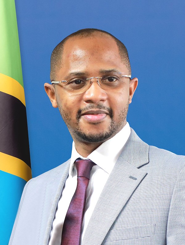 Togolani Edriss Mavura